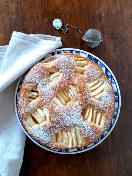 Torta di mele Sardina in cucina